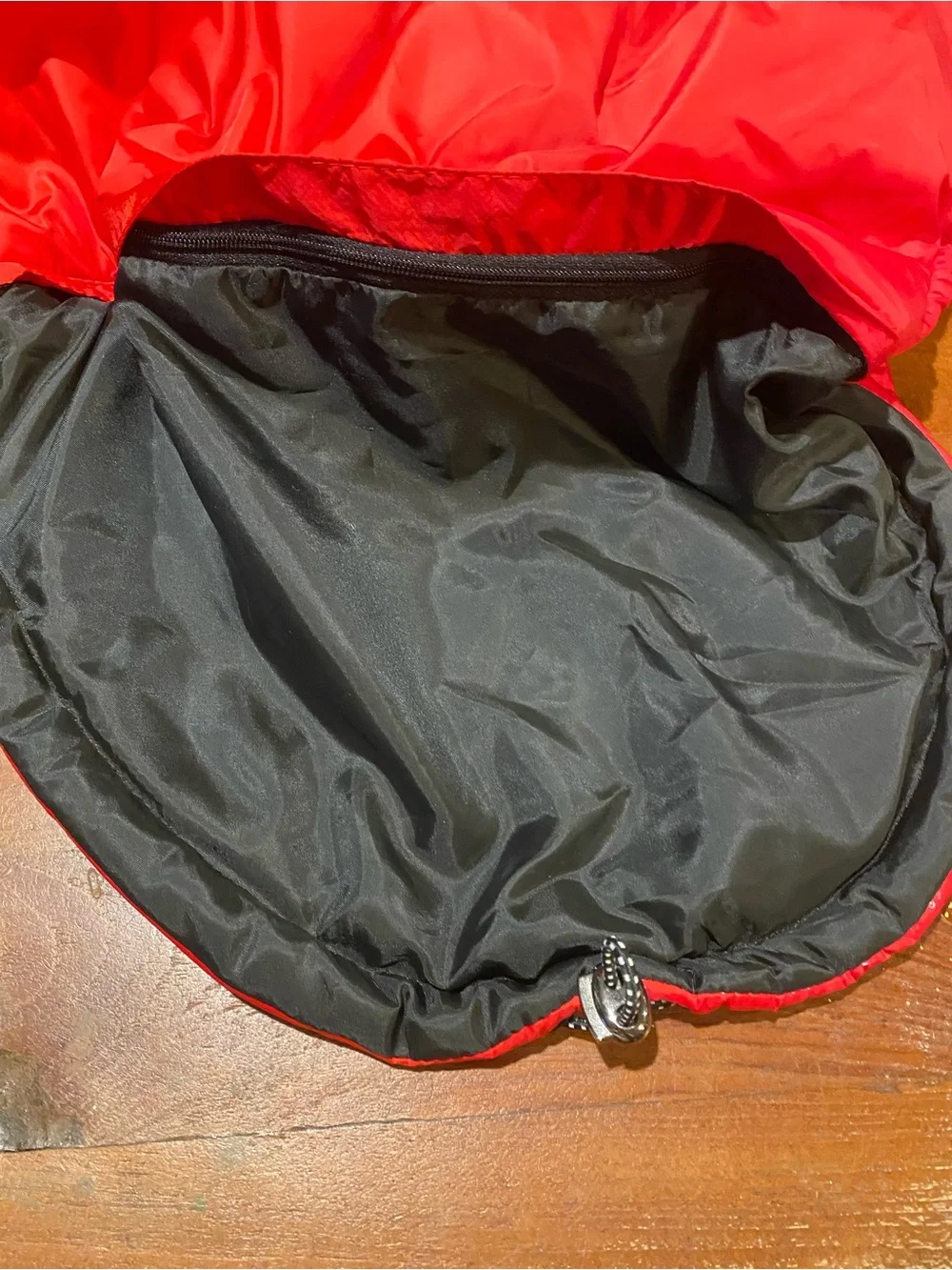 Silver Paw lightweight red